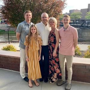 Meet your Posher, Chris